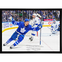 Auston Matthews Toronto Maple Leafs Celebration sur toile - Toile encadree - 31" x 22"-Impression sur toile de qualité supérieure avec bordures enveloppées