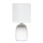 Simple Designs - Petite lampe de table ronde - Blanc cassé avec abat-jour assorti-Une base à coudre et un abat-jour en tissu TC assorti sont le complément d'éclairage parfait pour votre espace et s'adaptent à tous les décors !