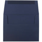 JAM Paper - Enveloppes d'invitation A2 Premium - 4 3/8 x 5 3/4 - bleu marine - Paquet de 100-Parfait pour envoyer des invitations, des cartes de voeux, des RSVP, des cartes de remerciement, des cadeaux pour les anniversaires, les remises de diplômes, les vacances et plus encore