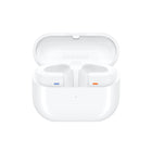 Samsung - Oreillettes Galaxy Buds3 – Blanc-Galaxy AI optimise la musique pour toutes les oreilles. Plongez dans votre propre univers sonore avec l’Adaptive EQ/Adaptive ANC assistés par Galaxy. AI En fonction de la forme de l’oreille et des habitudes de port individuelles, notre algorithme amélioré par l’IA analyse en temps réel le son détecté par les microphones internes et externes. Ensuite, Galaxy AI optimise votre expérience d’écoute en adaptant le son à votre configuration personnelle avec une précision