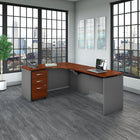 Bush Business Furniture Westfield SRC128HCSU Bureau droit 3 positions assis-debout avec classeur Hansen Cherry 60 L x 43 P-Le bureau Lift-n-Lock peut être réglé sur 3 positions de hauteur debout : 37, 40 ou 43 pouces et revient facilement à la hauteur assise.