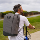 RovR - TravelR 24 Can Sac à dos isotherme souple - Pacifique sud-Ouvre-bouteille en acier inoxydable à attache latérale pratique inclus