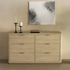 Manhattan Comfort - Evelyn 60" Moderne Commode à 6 Tiroirs Double - Naturel-Disponible en trois finitions – choisissez entre naturel, brun chaud ou gris charbon, chacune mettant en valeur la texture raffinée du bois et l’élégance intemporelle de la commode