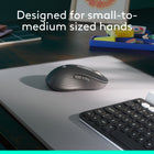 Logitech Signature M650L Left Souris Sans Fil - Graphite-Améliorez Votre Confort : Cette souris offre de longues heures de confort grâce à une forme à contours, un placement doux pour le pouce et des côtés en caoutchouc pour que la main reste en place