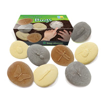 Yellow Door - Pierre d'enquête sur les insectes, lot de 8-Faisant appel à l'intérêt naturel des enfants pour les mini-bêtes, il s'agit d'une excellente ressource STEM précoce pour vos plus jeunes apprenants