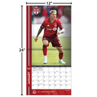 Turner Sports - 2026 Toronto Fc Calendrier mural de l'équipe Mensuel - 30,5 cm l x 30,5 cm H - Anglais-Format : 30,5 cm L x 61,0 cm H (ouvert)