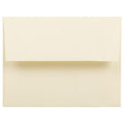 JAM Paper - Enveloppes d'invitation Strathmore A2 - 4,375 po x 5,75 po - vélin ivoire - paquet de 50 (900919415I)-Couleur : ivoire tissé.