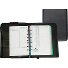 Day-Timer® – Trousse de départ Fresno Ring, format de table, 8 po x 10,91 po, trilingue-L'intérieur est doté d'une fenêtre d'identification, de fentes pour cartes professionnelles/de crédit, de pochettes de rangement horizontales et verticales, ainsi que d'une pochette avec fermeture à glissière et brides pour sylos