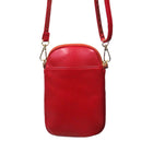 Oscardo - Sac pour téléphone - Fall Winds of Change par Leah Dorion-Rangement fonctionnel et organisé - Comprend une bandoulière détachable et ajustable, une poche arrière, une poche intérieure ainsi qu’un compartiment intérieur zippé pour garder vos essentiels quotidiens en toute sécurité