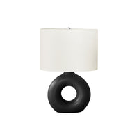 Monarch Specialties - Luminaire - 24 po H Lampe De Table - Céramique Noire - Abat-Jour Ivoire / Crème - Contemporain - Moderne-Lampe de table contemporaine et élégante de 24 pouces, dotée d'une base en céramique noir mat en forme de beignet, surmontée d'un abat-jour ovale en tissu ivoire et d'un embout rond en métal argenté