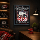 Frameworth - PhotoGlass Nikolaj Ehlers Carolina Hurricanes champions 2026 édition à signature fac-similé - 18 po l x 22 po H-Dimensions finales de 18 po x 22 po : présentoir encadré vertical idéal pour le salon, le bureau, la salle des partisans et la salle de sport