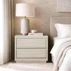 Manhattan Comfort - Table de nuit contemporaine Navis 26" à 2 tiroirs - Chêne blanchi-Deux tiroirs spacieux offrent un rangement pratique pour les essentiels de chevet