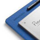 reMarkable - Étui portefeuille en mosaïque tissée pour tablettes Paper Pro - Cobalt-Grâce aux capteurs intégrés au Book Folio, prendre des notes sur reMarkable Paper Pro est aussi simple que d'ouvrir la couverture