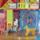 Magna-Tiles - Ensemble de construction magnétique Maison de jeu pour animaux de compagnie 50 pièces-Axé sur le développement: Encourage les enfants à apprendre par le jeu, en découvrant les causes et les effets et d’autres principes logiques, tout en favorisant le développement de la coordination œil-main et de la motricité fine