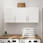 Prepac - Rangement mural Elite 54 po avec portes à panneaux, cabinet de salle de bains avec 1 étagère ajustable - Blanc-La largeur de 54 po s'adapte au-dessus de n'importe quelle laveuse et sécheuse standard