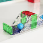 Magna-Tiles - Ensemble de construction magnétique Circuits de course ferroviaire 90 pièces-Qualité supérieure: Les pièces MAGNA-TILES sont fabriquées à partir de plastique MABS non toxique de qualité alimentaire, sans BPA, sans phtalates et sans latex. Nos aimants sont sélectionnés en ayant les enfants à l’esprit. Les enfants peuvent donc séparer facilement les tuiles pour une construction sûre et sans frustration