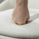 HOMCOM - Tabourets de bar pivotants hauteur comptoir 26 po - blanc crème - paquet de 2-Repose-pieds intégré pour détendre vos jambes 
