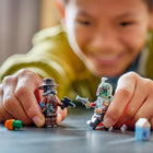 LEGO - Star Wars La motojet de Cobb Vanth-Rangez les accessoires, y compris un carton de lait bleu, dans le compartiment caché