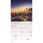DateWorks - Mini Calendrier Mural 16 Mois Couchers de Soleil de 2025 - 7 po x 7 po - Bilingue-13 images de haute qualité imprimées sur du papier Premium.