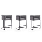 Manhattan Comfort - Cosmopolitan tabouret de comptoir moderne du milieu du siècle de 23,7" en similicuir gris et noir, lot de 3-Tabouret de comptoir moderne du milieu du siècle avec dossier parfait pour le bar et la cuisine. Ensemble de 3