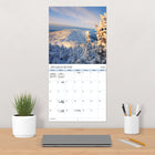 DateWorks - Calendrier Mural 16 Mois 2025 Québec - 12 po x 12 po - Bilingue-Parfait à accrocher sur un mur, un tableau en liège ou un tableau d'affichage à la maison, à l'école ou au bureau