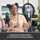 Logitech Creators StreamCam - Webcam Premium pour PC et Mac - Blanc-StreamCam options avancées : L'auto-encadrement vous garde dans le centre de la prise, de droite à gauche, tandis que l'exposition intelligente vous rend beau selon les conditions lumineuses