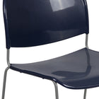 Flash Furniture - Chaise ultra-compacte empilable marine de la série HERCULES avec une et cadre enduit de poudre argentée-Dossier et siège en plastique marine aux contours ergonomiques