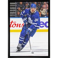 Auston Matthews 20x29 sur toile Maple Leafs Action-V - Toile encadree - 22" x 31"-Impression sur toile de qualité supérieure avec bordures enveloppées