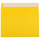 JAM Paper - Enveloppes d'invitation colorées A9 avec fermeture autocollante - 5 3/4 x 8 3/4 - jaune recyclé - paquet de 100-Ces enveloppes sont parfaites pour envoyer des invitations, des cartes de voeux, des RSVP, des cartes de remerciement, des cadeaux d'anniversaire, des remises de diplômes, des vacances et plus encore