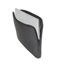 Rivacase - Antichock Housse pour ordinateur portable 12 po Macbook 13 - gris foncé -La fermeture éclair á double sens permet d'accéder facilement à votre appareil