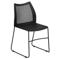 Chaise empilable noire HERCULES à dossier ventilé et à base traîneau enduite de poudre noire avec une capacité de 661 lb-Ensemble de 5 chaises empilables polyvalentes