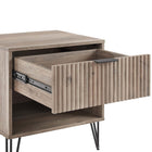 Manhattan Comfort - DUMBO 20,07" Table de nuit moderne 1 tiroir - Gris rustique - Lot de 2-Pieds évasés en métal doré élégants ajoutant une touche de design mode et de durabilité