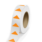 JAM Paper - Rouleaux d'étiquettes standard - triangle - 1 1/4 x 2 1/2 - orange fluo - 125 étiquettes/rouleau-Couleur : Orange fluo | Faites ressortir votre courrier avec des étiquettes d'adresse d'expédition colourées.