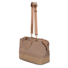 SwissGear - Sac de voyage - 15 x 19 po - Brun-Compartiment principal spacieux avec une poche rembourrée pour ordinateur portable de 15 pouces et une sangle de sécurité