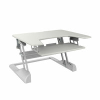 Support poste de travail assis debout TygerClaw (TYDS14014)-Le plateau clavier ergonomique maintient un décalage de hauteur entre le clavier et le moniteur pour éviter les tensions cervicales sans réglages manuels en position assise ou debout