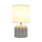 Simple Designs - Petite lampe de table - Gris avec design Web blanc-Assemblage et utilisation: Le produit est livré assemblé et il suffit de fixer l'abat-jour à la base avec un écrou à douille fourni avant utilisation