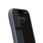 Ideal of Sweden - Étui Silicone MagSafe Bleu Nuit pour iPhone 17 Pro Max-Doublure protectrice en microfibre