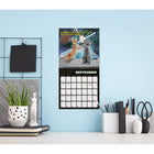 Sellers Publishing Inc. - Calendrier mural mini 2026 - Cat Wars - Anglais-Comprend les phases lunaires et tous les principaux jours fériés des États-Unis, du Canada, du Royaume-Uni, de l'Australie et de la Nouvelle-Zélande