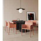 Manhattan Comfort - Lot de 2 fauteuils de salle à manger modernes Paris 55 cm, revêtement similicuir, coloris argile-Cadre en métal durable