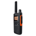 Cobra - RX680 Talkies-walkies étanches faciles à utiliser - Paquet de 2-Utilisez la lampe de poche LED ou activez la fonction SOS en appuyant sur un bouton