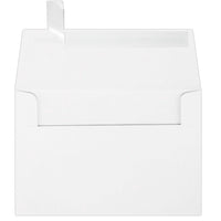 JAM Paper - Enveloppes d'Invitation A4 avec Bande Autocollante, Blanc, 4 1/4 x 6 1/4, Paquet de 50-Parfaite pour toutes les occasions : si vous recherchez une enveloppe pour des invitations de baby shower ou de mariage, des cartes de vœux, des annonces de grossesse, des rsvp, des cartes de remerciement, des faire-part de mariage et bien plus encore, notre enveloppe en papier lux a4 est une excellente option. ces enveloppes à rabat carré sont également parfaites pour le publipostage, les lettres, les cartes 
