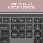 Logitech - Signature Slim K950 clavier sans fil - Graphite-Optimisez votre espace: un clavier Bluetooth sans fil de taille standard élégant et robuste avec une frappe familière de type ordinateur portable et conçu en plastique recyclé