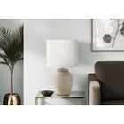 Monarch Specialties - Luminaire - 17 po H Lampe De Table - Résine Beige - Abat-Jour Ivoire / Crème - Contemporain-L'abat-jour en tissu ivoire accrocheur est conçu pour diffuser magnifiquement la lumière, créant une ambiance accueillante qui illumine les chambres à coucher, les salons et les espaces de travail modernes