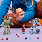 LEGO - Super Heroes Marvel Iron Man et War Machine contre les Hammer Drones-Des robots conçus pour le combat - Le Hammer Drone vert est équipé d’un tireur à ressort sur l’épaule et le Hammer Drone bleu est équipé d’un tireur à poussoir sur chaque épaule