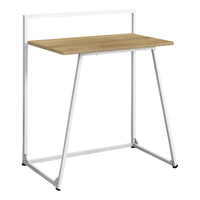 Monarch Specialties - 7119 Bureau 30 po L - Juvenile Naturel/Metal Blanc-Ce bureau d'ordinateur contemporain compact de 30 pouces de long, fini sur tous les côtés en stratifié naturel lisse aspect bois avec une base en métal blanc robuste, crée un espace de travail fonctionnel pour l'étude, l'écriture ou le travail sur ordinateur portable.