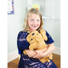 Bouncyband - Câlins joyeux Peluche lestée sensorielle bouledogue-Augmentation de la concentration : L'intérieur lesté se combine avec la peluche à poils longs apaisante et les crêtes froissées pour offrir une entrée tactile qui aide à augmenter la concentration