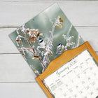 Lang - 2026 Oiseaux Chanteurs Calendrier Mural Deluxe Mensuel - 30,5 cm l x 30,5 cm H - Anglais-Téléchargement de fonds d'écran pour bureau sur 12 mois disponible