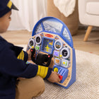 Melissa & Doug - Tableau de bord interactif du pilote de jet - Lot de 7-Les cadrans lumineux incluent l'altimètre, l'horizon, le cap, la vitesse aérienne ; des interrupteurs supplémentaires pour fidget gardent les doigts occupés ; encourage le développement de la motricité fine, le jeu imaginatif et les compétences linguistiques