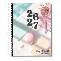 Pomme & Gribouillis - Agenda pour étudiants 26-27: Hebdomadaire/mensuel - 11-1/2" x 9-1/2" - Vie calme -  Anglais-Une section «Mes informations»: calendrier annuel, 3 pages pour noter les horaires des sessions d'automne, hiver et été, 1 page de motivation pour l'étude, pages pour noter des comptes rendus de travaux d'équipe et une page pour noter les informations importantes à retenir