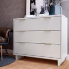Manhattan Comfort - Granville commode moderne 37,8" - blanc-Comprend 3 tiroirs à extension totale avec le tiroir supérieur conçu avec des lignes nervurées verticales en bois massif
